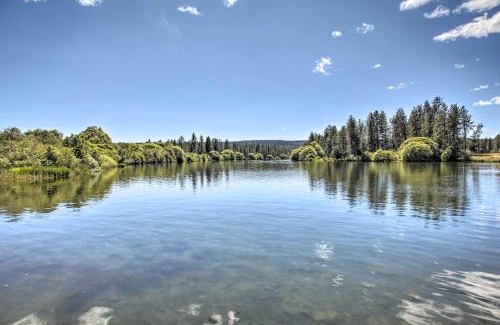 Nine Mile Falls Apartment | Vista Retreat Stunning Views and Spacious Comfort