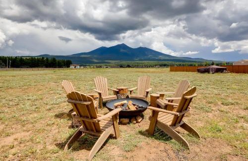 Fort Valley House | Vistas Bonitas Home with Patio 7 Mi to Snowbowl!