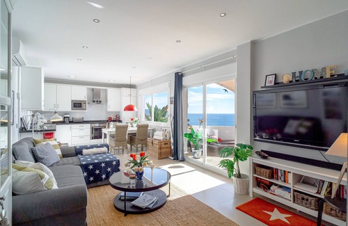 Urbanizacion Ladera del Mar Apartment | Vistas del Mar by Casasol
