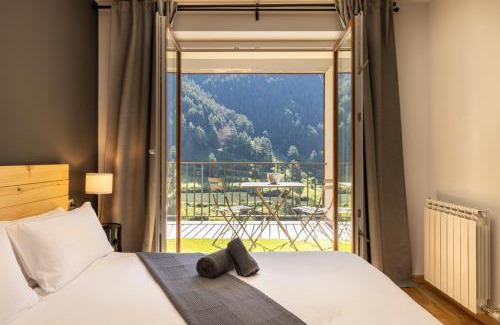 Arinsal Apartment | Vistas PRECIOSAS Al Valle De Arinsal - 6PAX- A Pie De Pistas & ESQUÍ - Free Parking l by BonesVacances