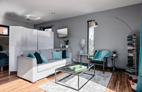 Traverse City Apartment | Vitalia Fantastic 1BR Studio Downtown