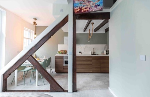 Scheveningen Badplaats Apartment | Vitamin Sea Double floor Loft next to the Beach