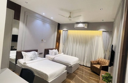Khambhaliya Hotel | VITS Jamnagar