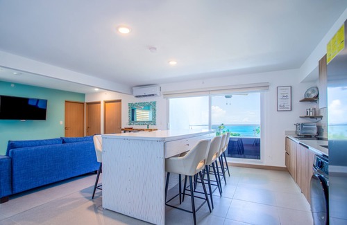 Barrio Santa Lucia Condo | Viva Jaco