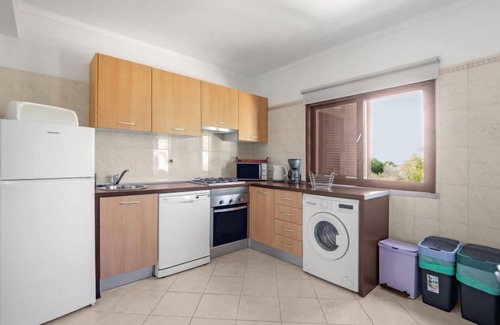 Cerro de Aguia House | Vivenda Deolinda by Interhome