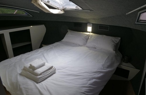 Ballymoney Boat Rental | Vivienne