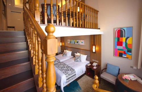 Pudong Hotel | voco Shanghai Zhangjiang by IHG - Free shuttle to Disneyland