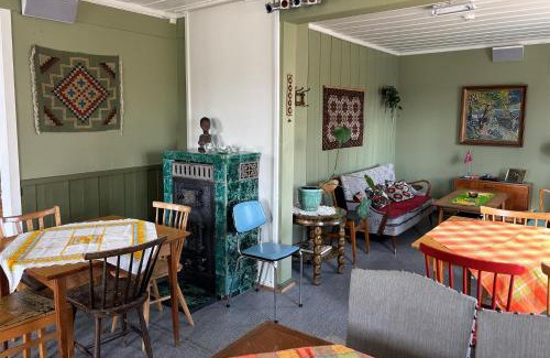 Galaa Bed & Breakfast | Voi Voi Bed & Breakfast