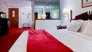 Reedsburg Hotel | Voyageur Inn and Conference Center