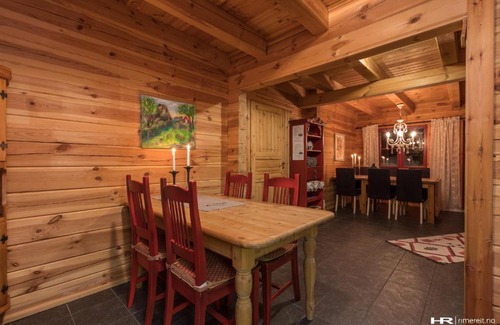 Kviteseid Cabin | Vrådal Panorama - Tiuråsvegen 39
