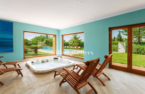 San Michele di Ganzaria Villa | Vrbo Property