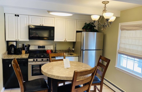 Seaside Heights Apartment | VRBO PREMIER HOST LISTING - 1 BR SUITE- SLP 4 - TWO POOLS. Full Kit & Liv Rm