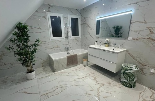 Ruffey-les-Echirey House | Vrbo Property