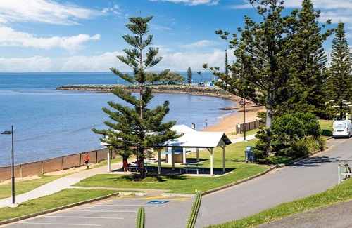 Scarborough Apartment | Vrbo Property
