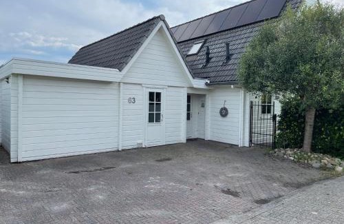 Kropswolde House | Vrijstaande luxe Finse blokhut 2-6 pers