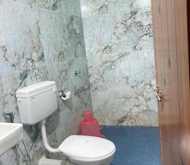 Guruvayur House | vrindhavan stays