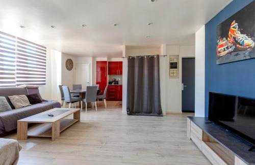 Longeville-les-Metz Apartment | Vue sur Saint Quentin Un Séjour à Part