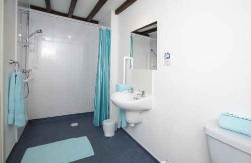 Llanwrthwl House | Vulcan Lodge Cottages