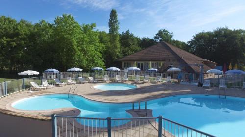 Flee Resort | VVF Bourgogne Auxois Morvan