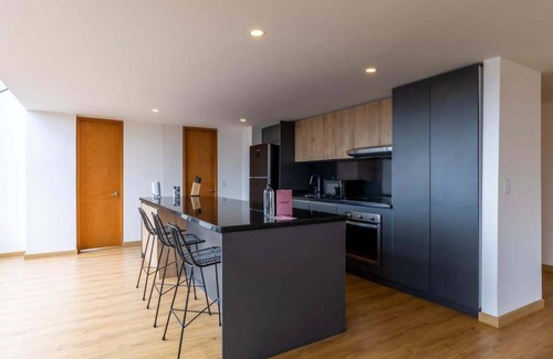 Bellavista Apartment | w* | Stunning 5BR Triplex in Rosales