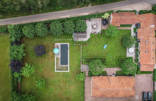 Grote-Brogel Villa | Wabi Sabi B&B - a Japanese Sleep Oasis in Belgium