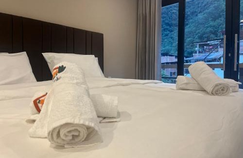Aguas Calientes Bed & Breakfast | Wachuma Golden Berry