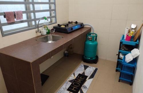 Bota House | WAFID HOMESTAY SERI ISKANDAR