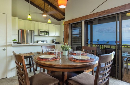 Wailea Condo | Wailea Ekolu 804 | 1BD/2BA | Ocean Views | Prime Wailea Location