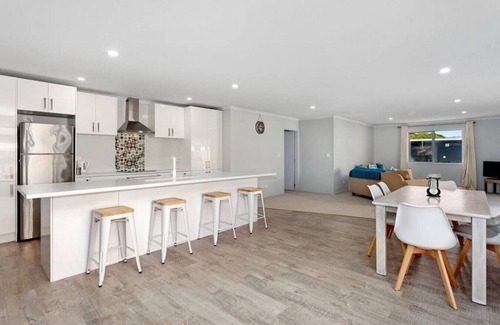 Waiotahi House | Waiotahe Executive Getaway