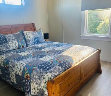 Masterton District House | Waitawhiti Country Retreat - Neils Whare