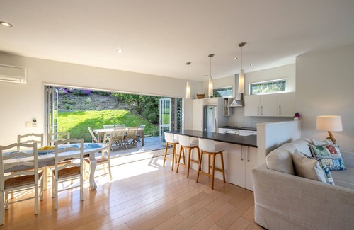 Oneroa House | Wakainga | Stay Waiheke