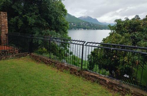 Kosmos House | Wakanda on Hartbeespoort Dam