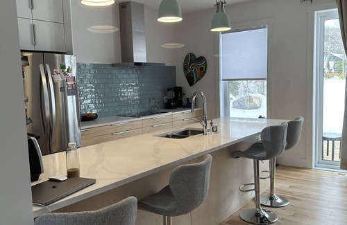 Wakefield Condo | Wakefield Village Large Condo