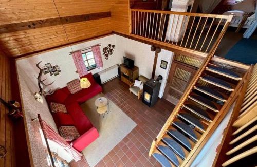 Kattersdorf House | Waldferienhaus 98 im bayerischen Waldferiendorf I 3 Schlafzimmer I Lagerfeuerplatz