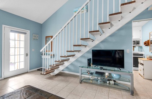 Miramar Beach House | Walk 2 Beach~4 Pools~Hot Tub~Tennis + Shuffle Board~Horizon South 51B