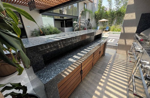 Avandaro House | Walk to Avandaro center, 6 bedrooms, private pool, jacuzzi, firepit, karaoke