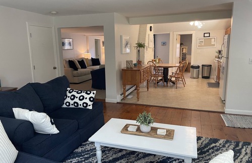 North Eastham House | Walk to bay-side beach from this updated, cozy Cape Cod getaway