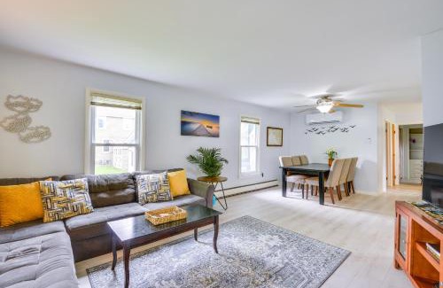 Clayton Apartment | Walk to Downtown - Home with Porch in Clayton!