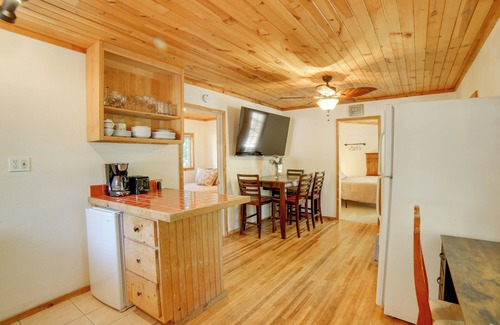 Cobb Cabin | Walk to Golf Course: Cobb Mountain Nature Escape