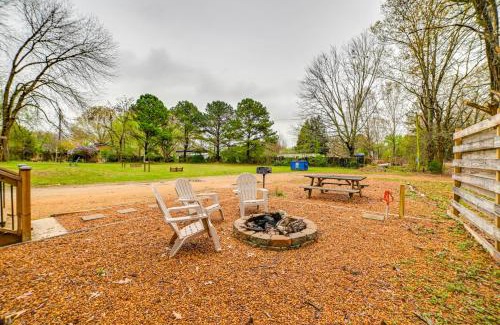 Springville House | Walk to Marina Springville Cabin with Fire Pit!