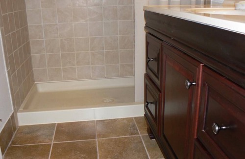 Pluckemin House | Walk to Shopping center 1hr NYC