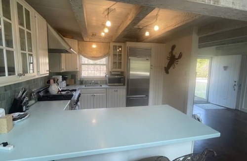 Katama House | Walk to Town, Bike to Beach, Pet Friendly, Flexible Arrival/Departure Dates