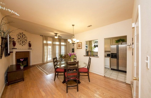 Lower Greenville House | Walkable Dallas Urban Retreat By Downtown + KING Bed
