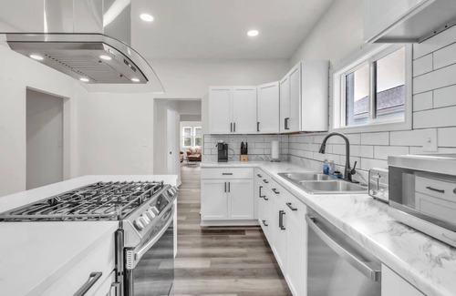 West Central House | Walkable to Downtown Ft Wayne