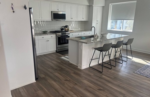 Platinum Triangle Condo | Walking distance to Angle Stadium and Near Disneyland