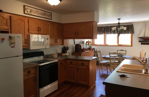 Fish Creek Condo | Walking distance to downtown Fish Creek and Minutes From Peninsula State Park!