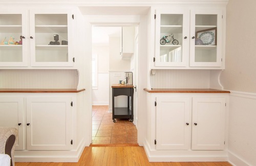 Lake Geneva Cottage | Walking distance to the beach and downtown. Quiet, Clean and Cozy.