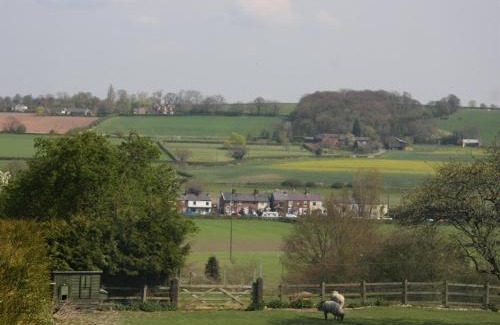 Acton Bridge House | Wall Hill Farm