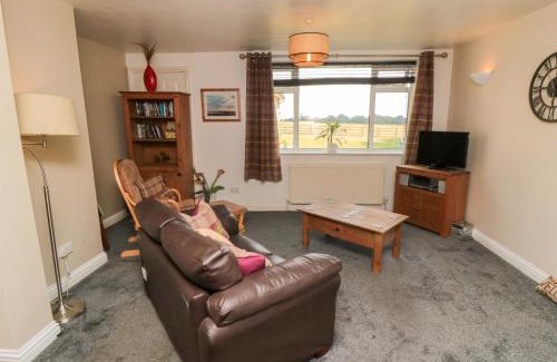 Easterside House | Walnut Cottage
