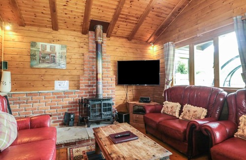 Swanage House | Walnut